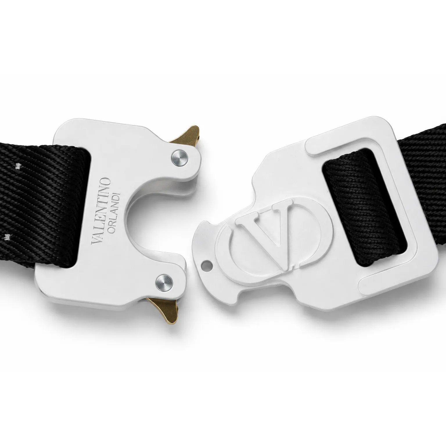 garment‑accessories‑Stainless-Steel-Products-2.jpg