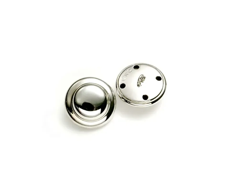 custom-metal-button-1.jpg