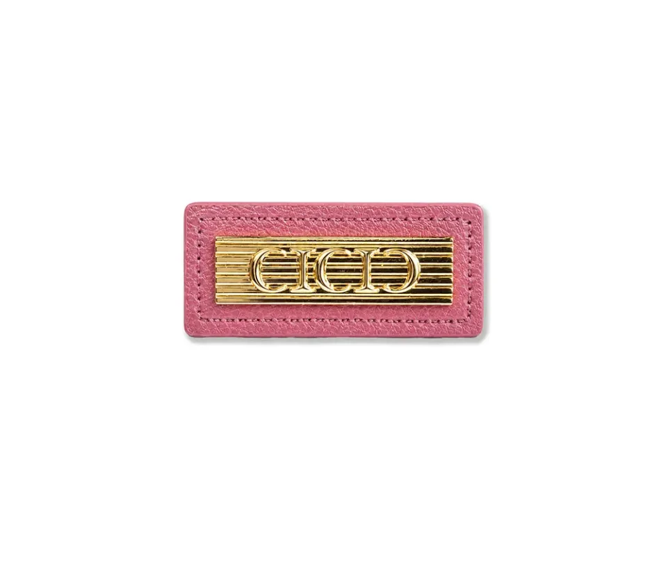 custom‑garment‑metal-leather-labels-56.jpg
